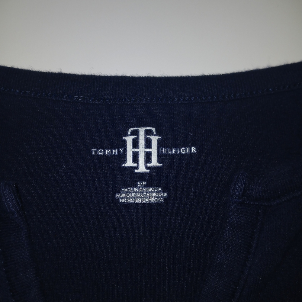 Tommy Hilfiger Women's Navy Short Sleeve Tee - Picture 2 of 3